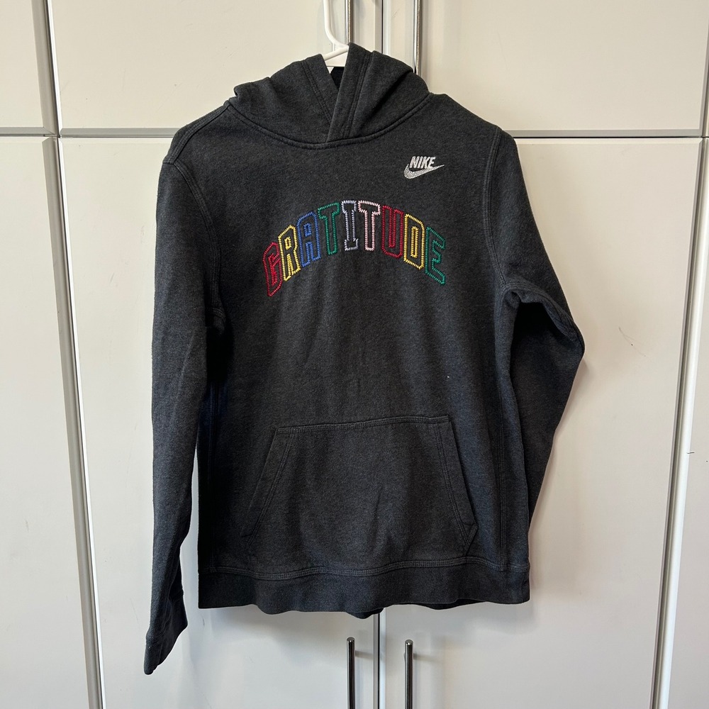 Nike Gratitude Hoodie Charcoal Gray Multi Color Embroidered Fleece XL Kids